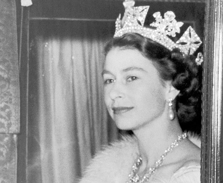 Firstly Uncovered Royal Family Photos - Lady Great