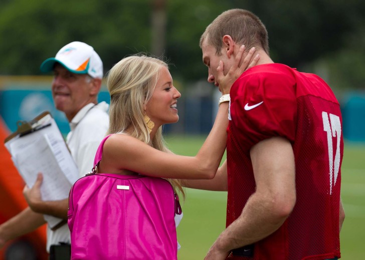 Meet The Gorgeous Partners Of Famous Nfl Players Take A Deep Breath Before You See Joe Montana 